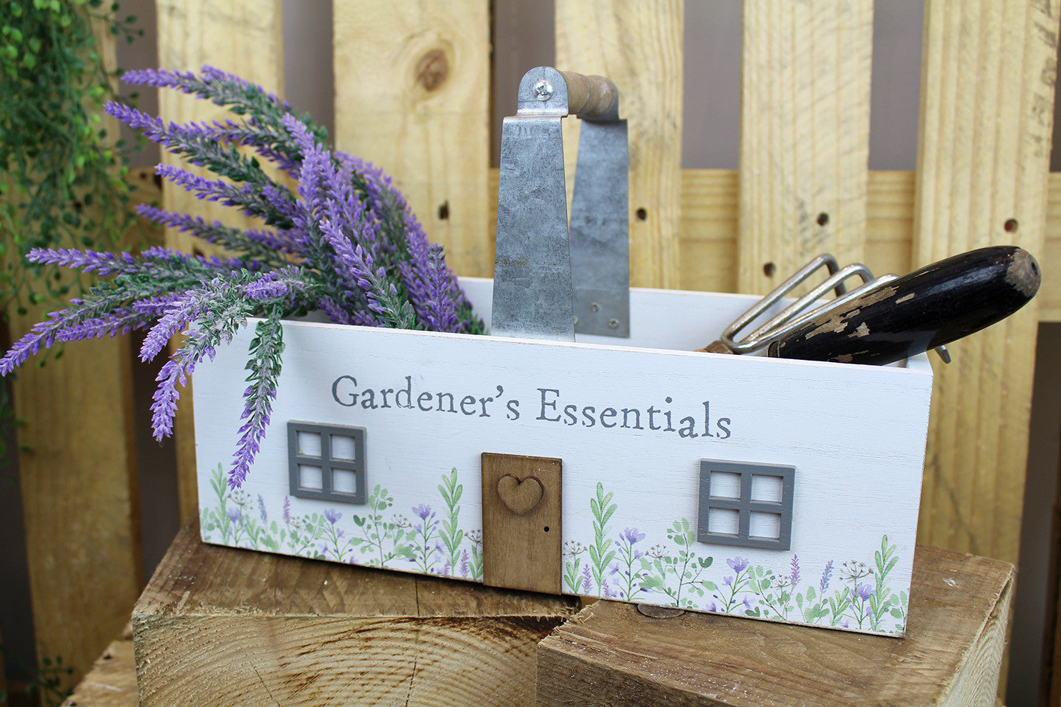 GARDEN TRUG WHITE WOOD WITH LAVENDER