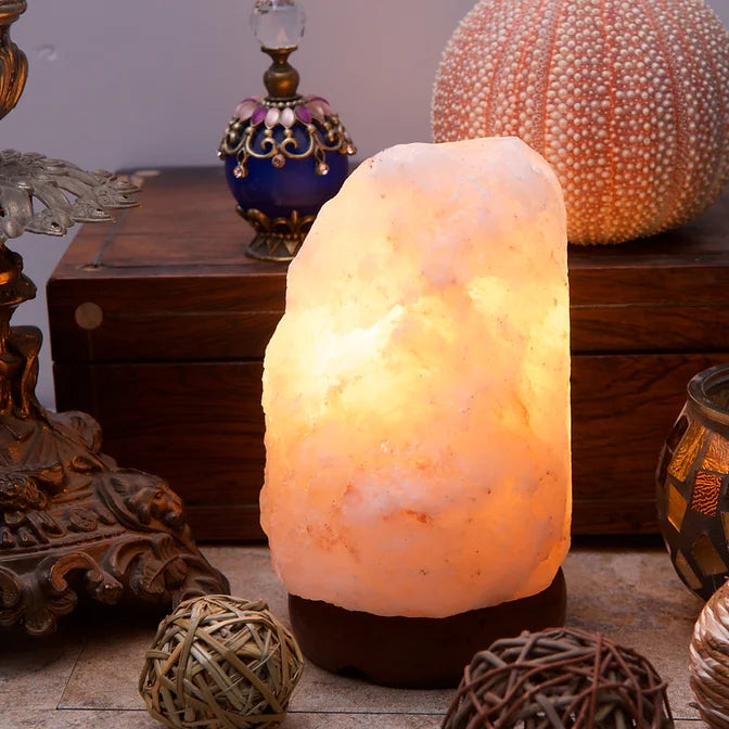 Natural Himalayan Salt Lamp 1.5-2 kg